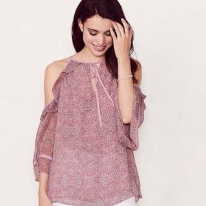 LAUREN CONRAD COLD SHOULDER TOP